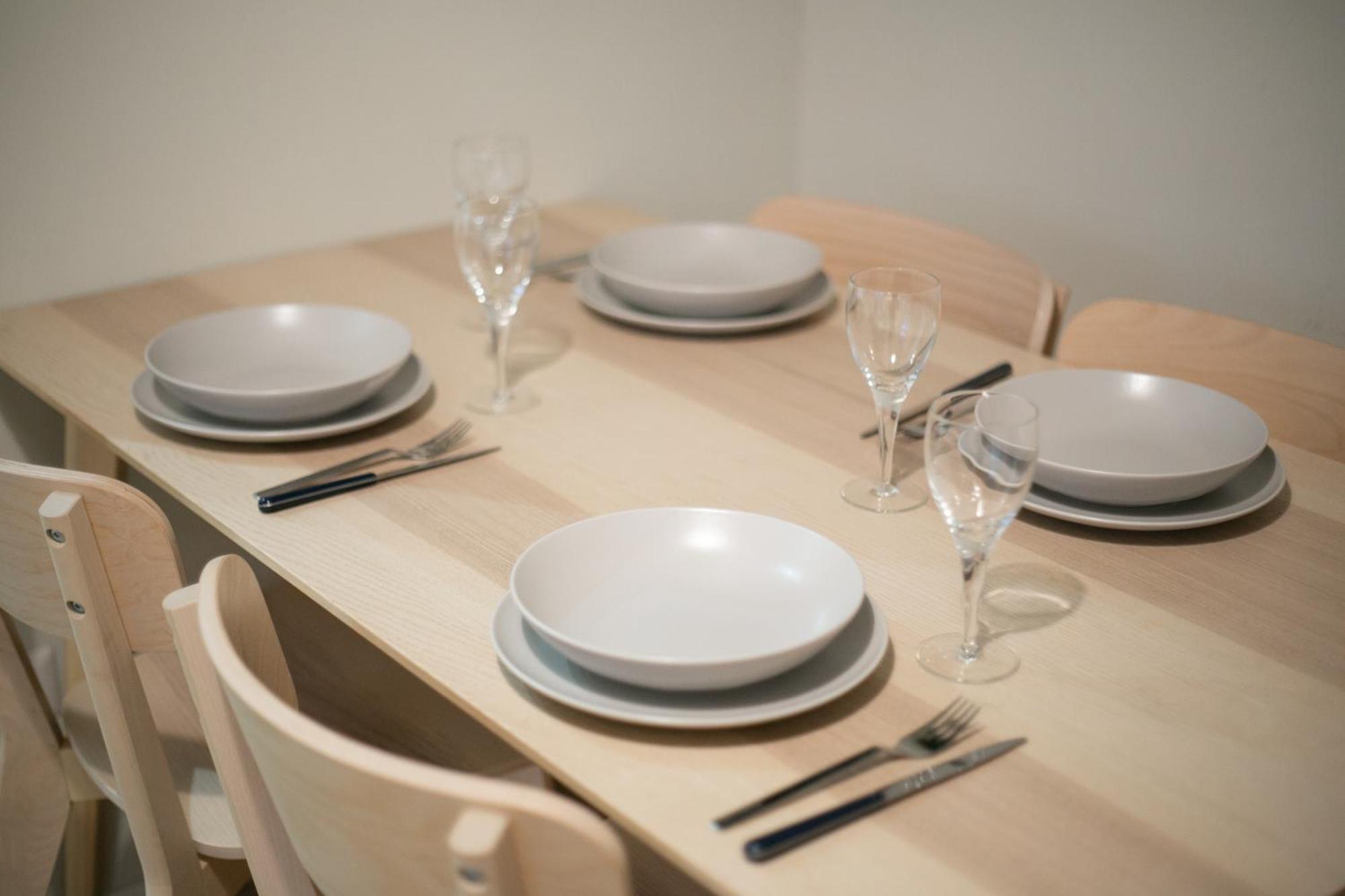 Dreams Exclusive Apartments With Terrace - Free Parking - M1 Station - Near Center Милано Екстериор снимка